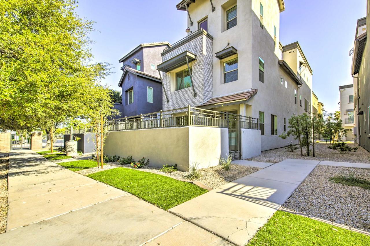 New-Build Chandler Townhome Pool And Hot Tub Access Exterior photo
