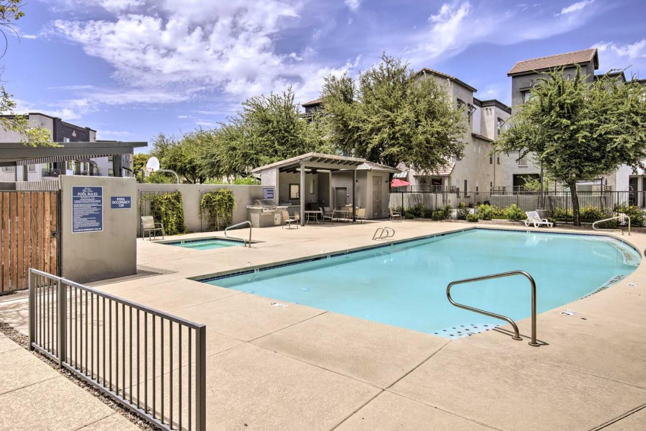 New-Build Chandler Townhome Pool And Hot Tub Access Exterior photo