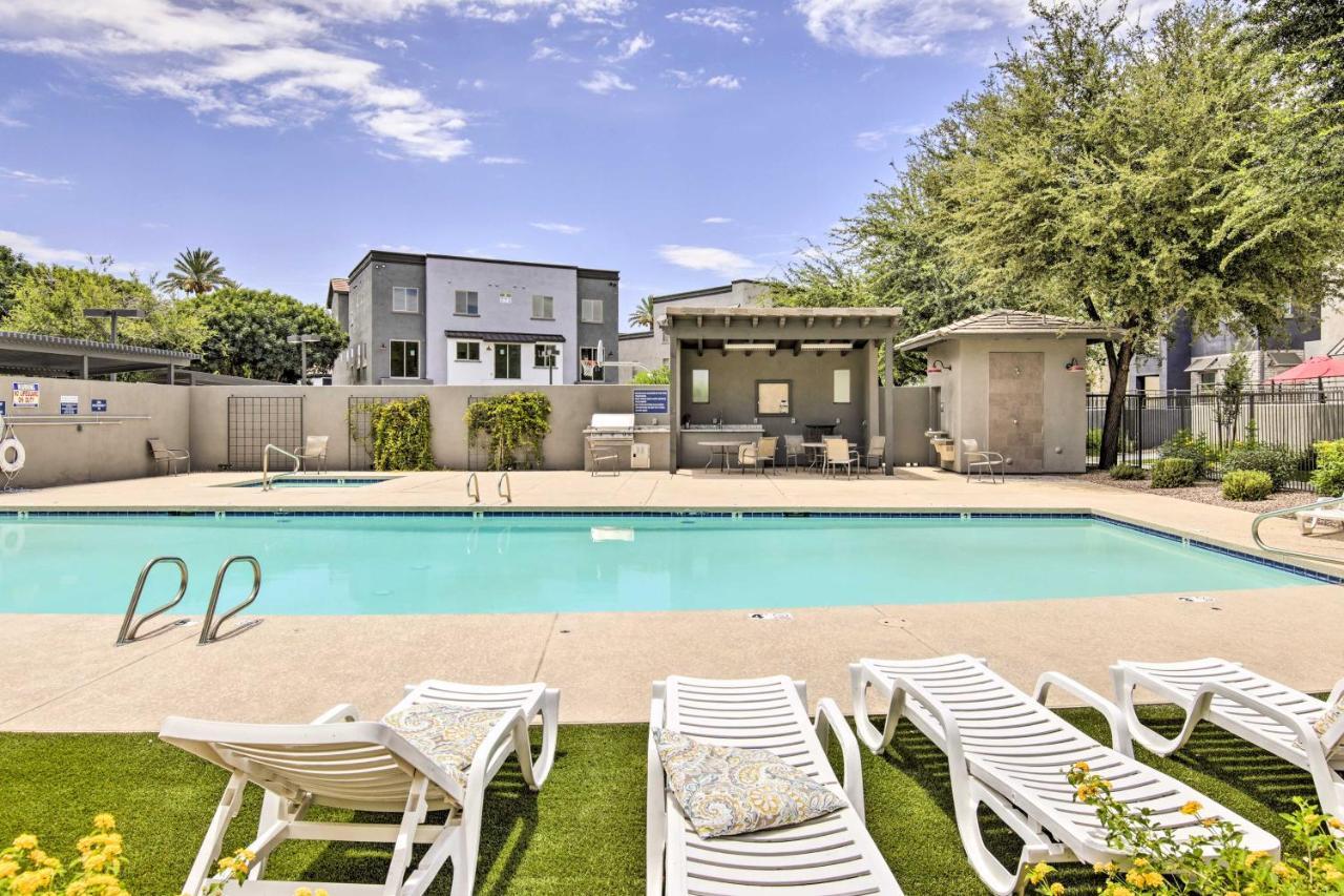 New-Build Chandler Townhome Pool And Hot Tub Access Exterior photo